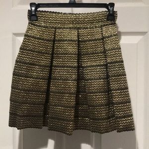 Skirt in perfect conditions.